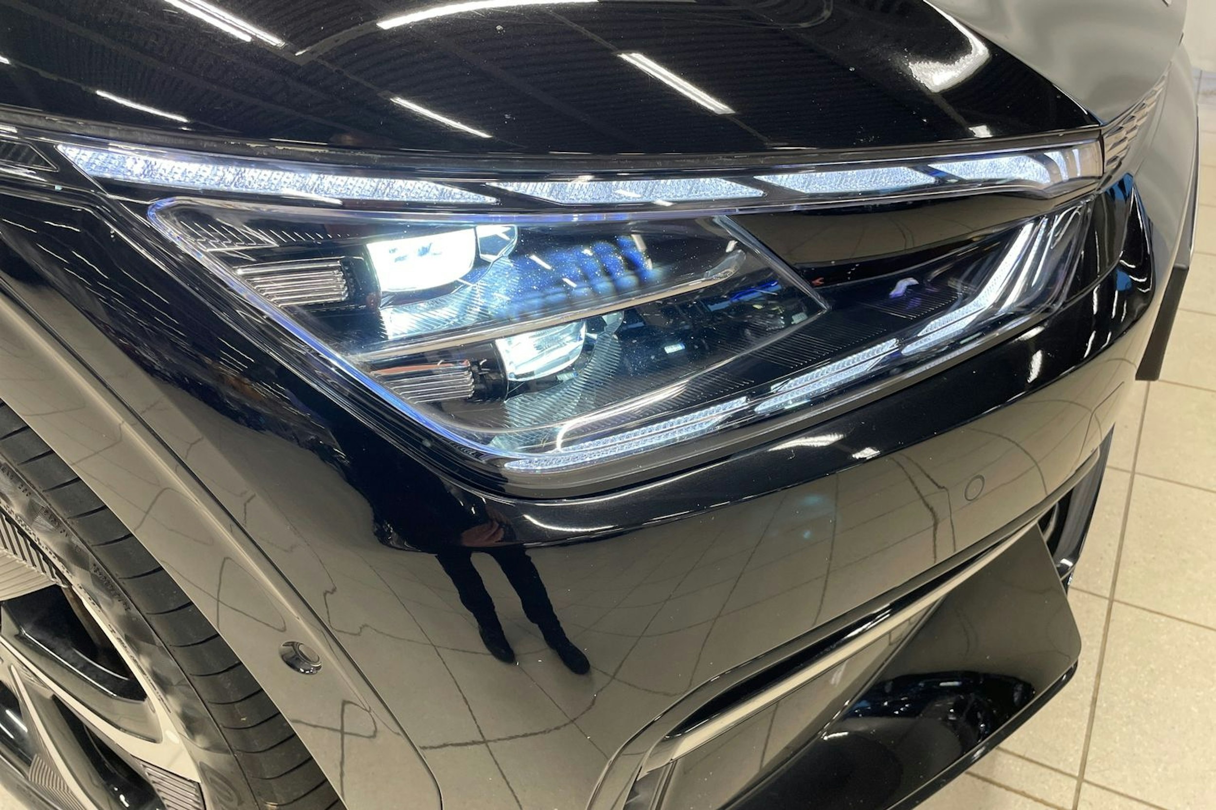 musta Kia EV6 2022 kuva 29.