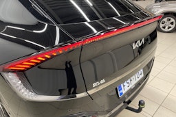 musta Kia EV6 2022 kuva 30.