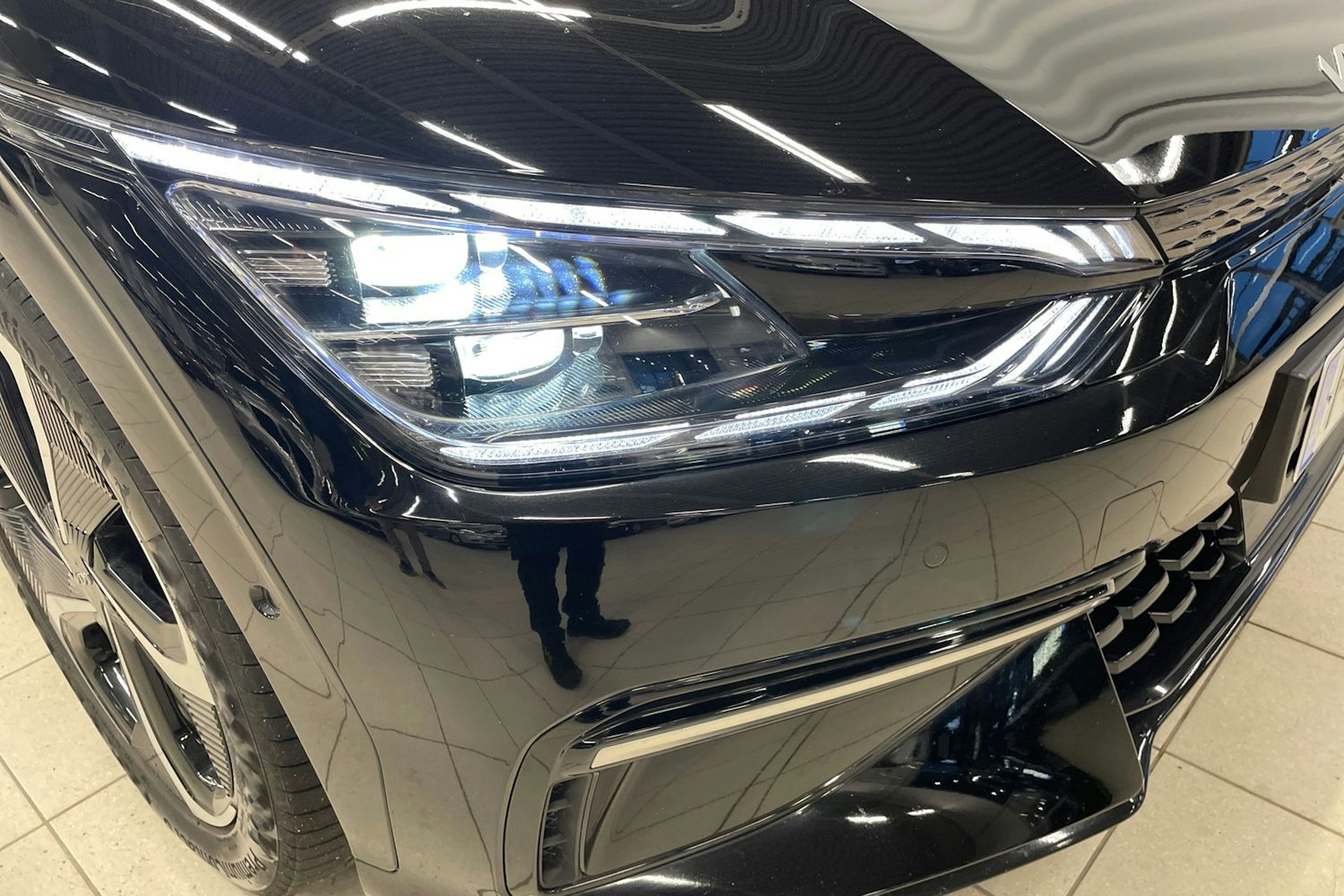 musta Kia EV6 2022 kuva 33.