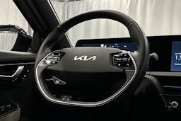 sininen Kia EV6 2022 kuva 18.