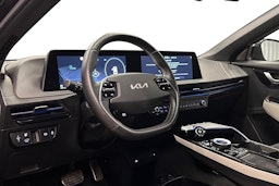 musta Kia EV6 2022 kuva 7.