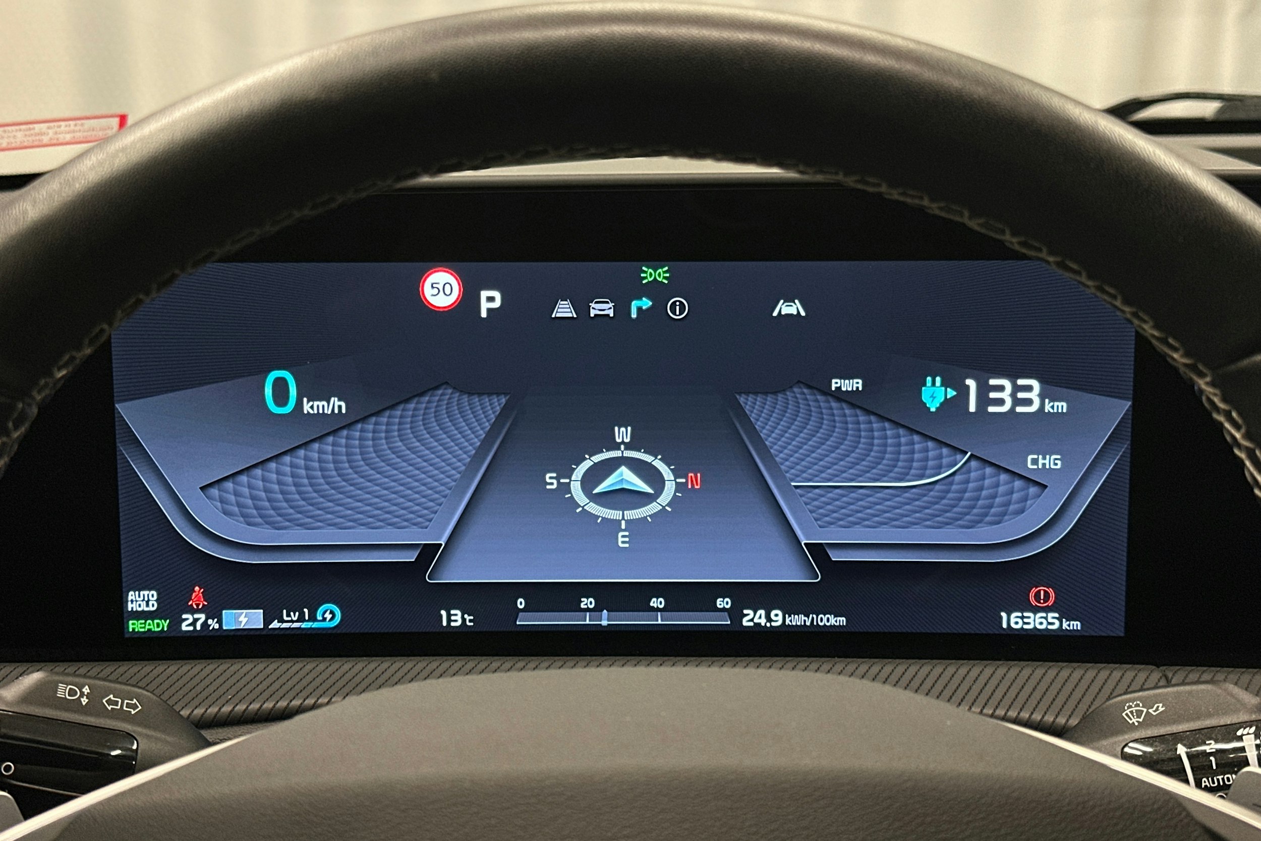 musta Kia EV6 2022 kuva 27.