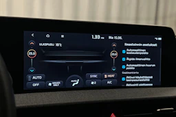 punainen Kia EV6 2022 kuva 27.