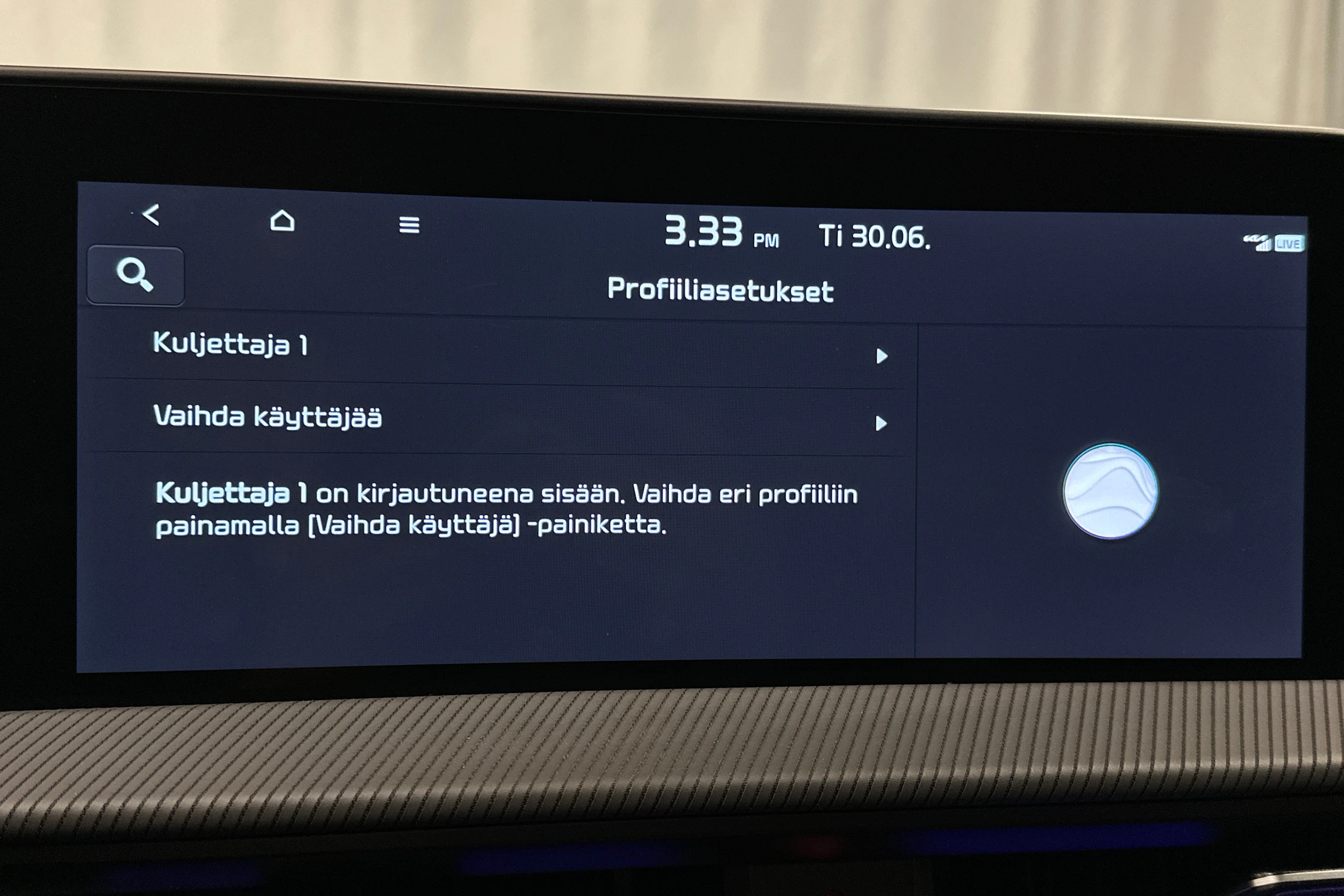 valkoinen Kia EV6 2022 kuva 19.