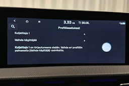 valkoinen Kia EV6 2022 kuva 19.