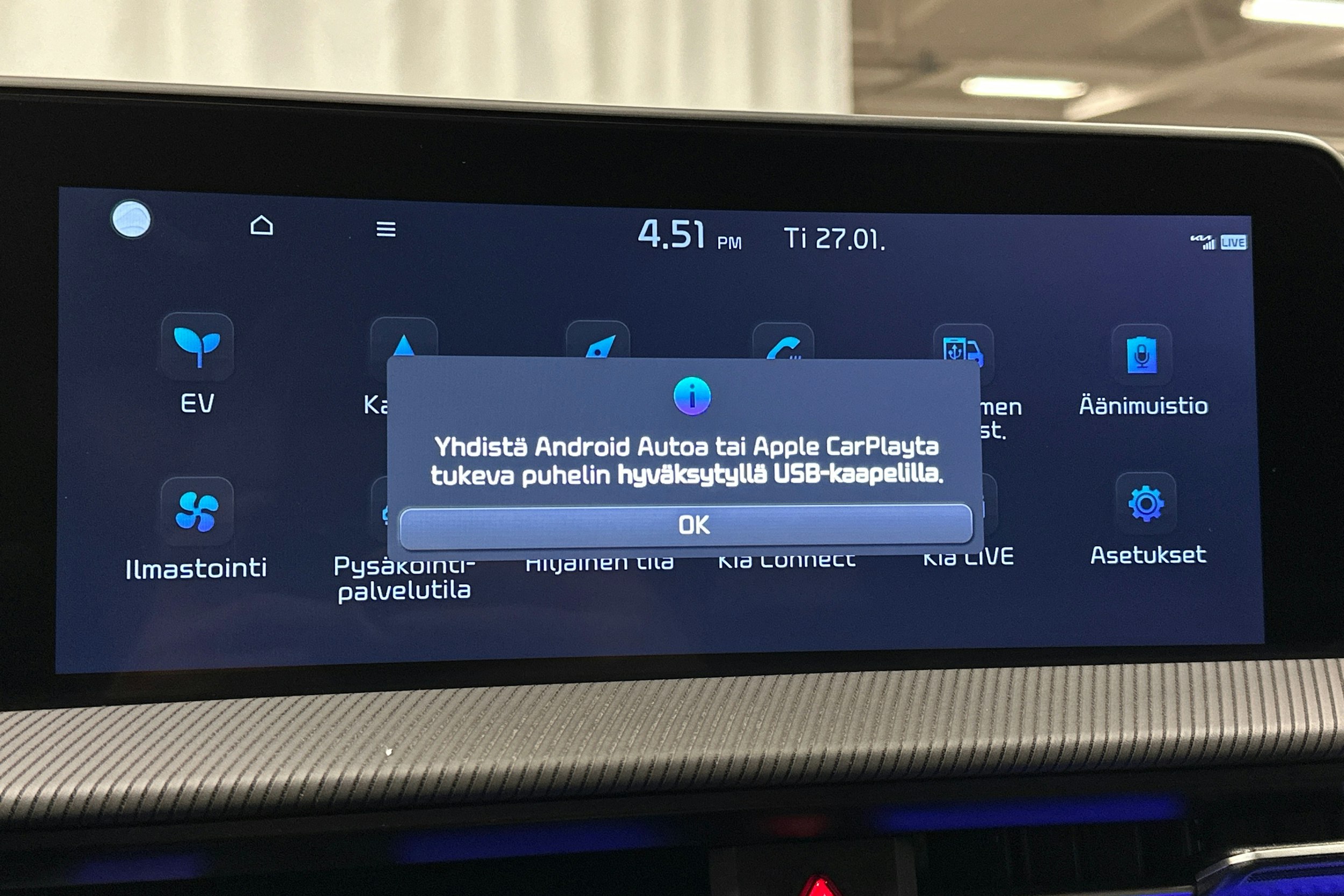 sininen Kia EV6 2022 kuva 27.