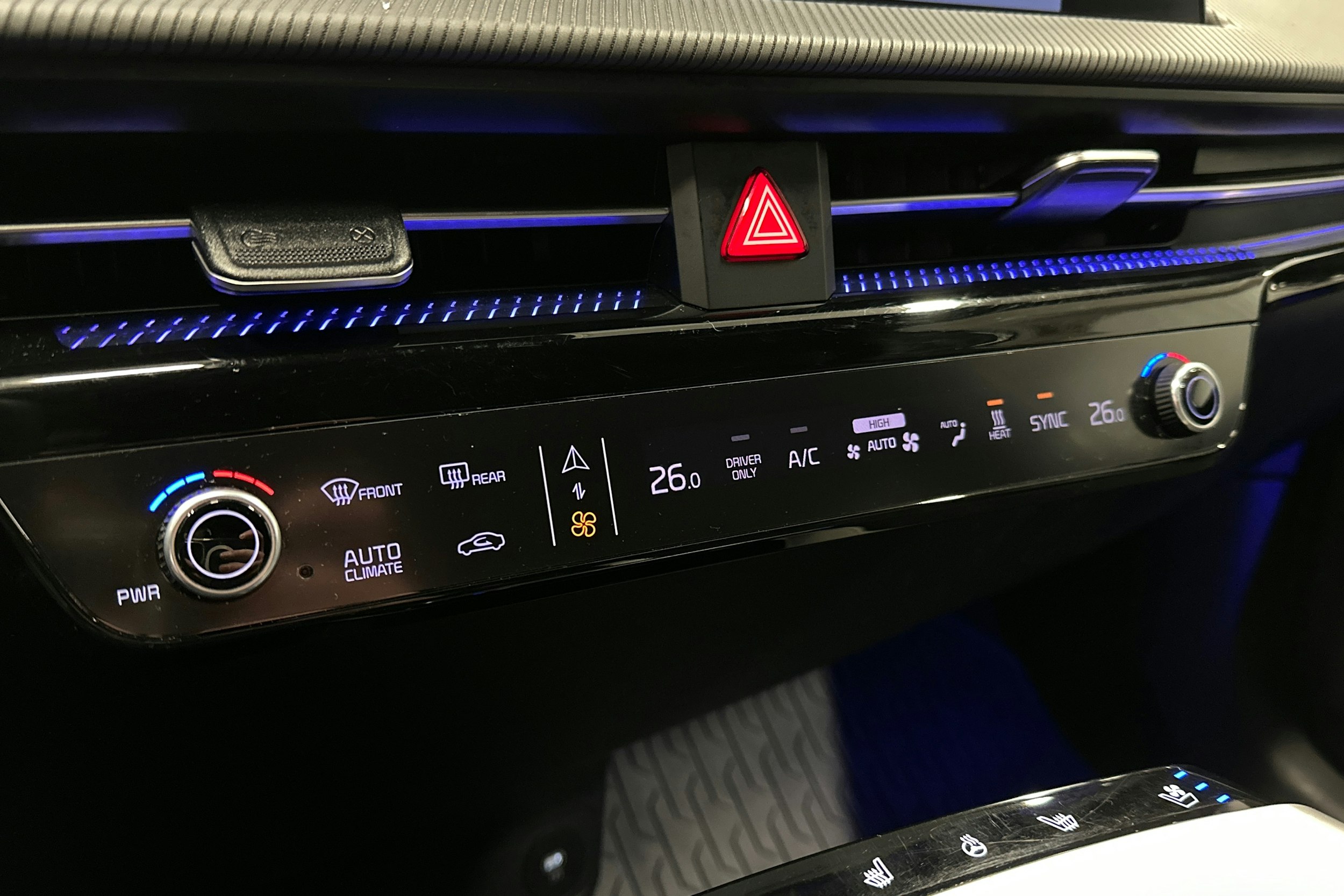 sininen Kia EV6 2022 kuva 31.