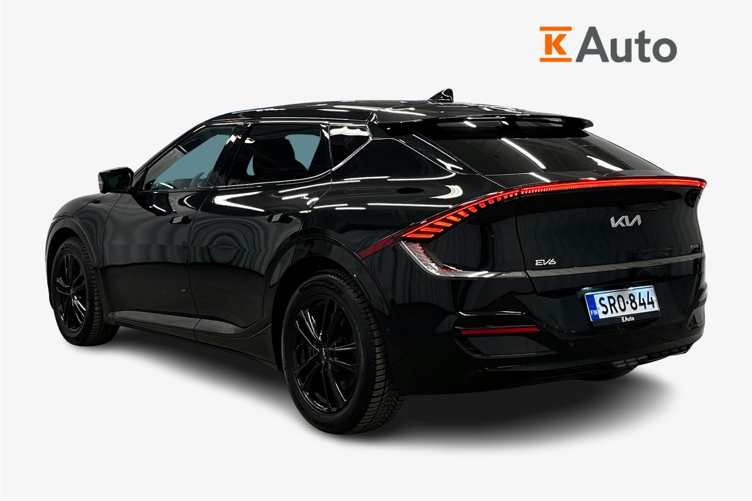 musta Kia EV6 2022 kuva 2.