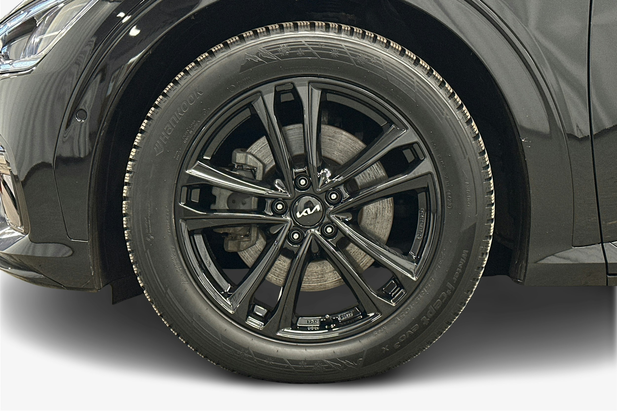 musta Kia EV6 2022 kuva 11.