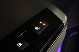 musta Kia EV6 2022 kuva 16.