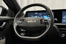 musta Kia EV6 2022 kuva 21.