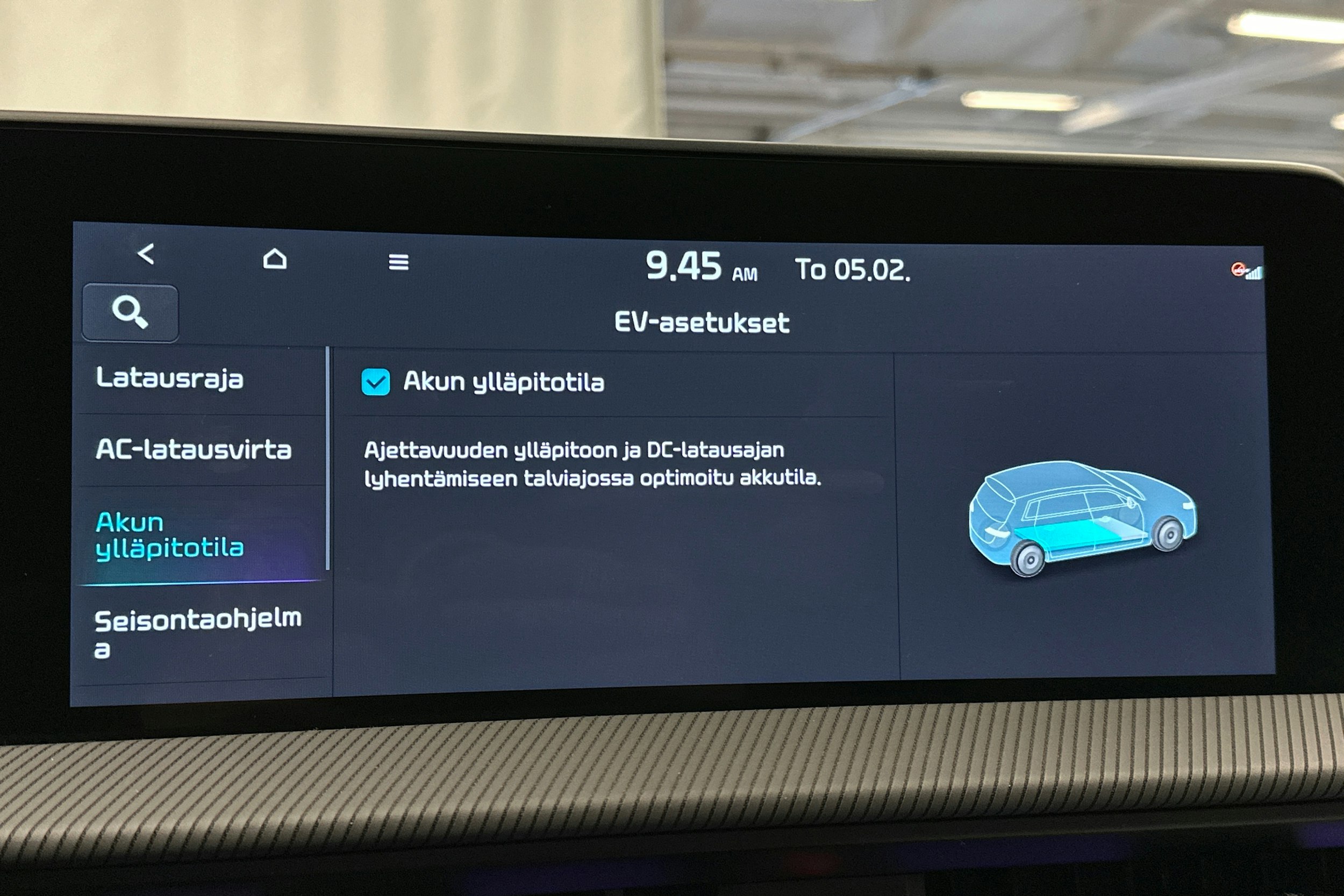 musta Kia EV6 2022 kuva 28.