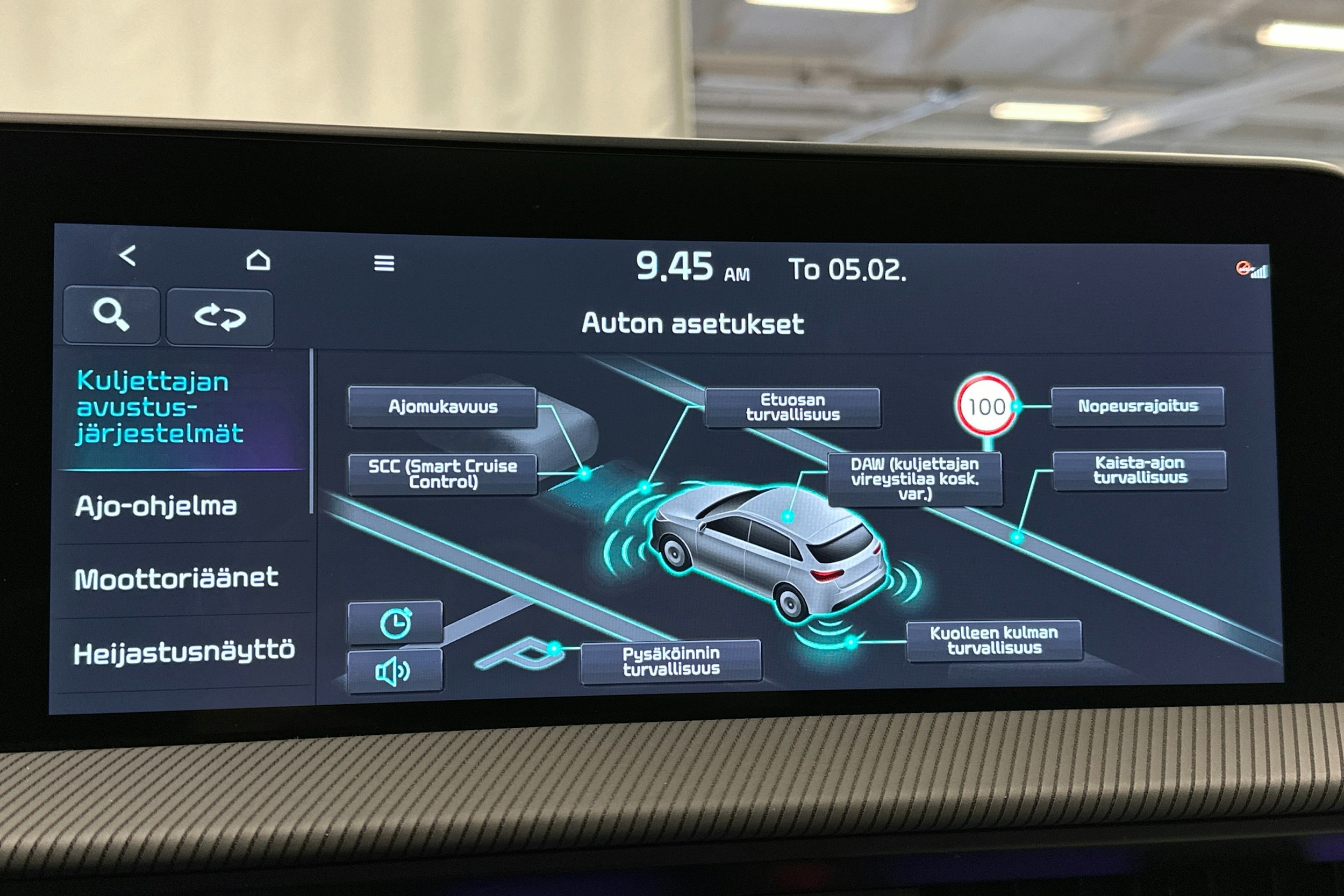 musta Kia EV6 2022 kuva 29.