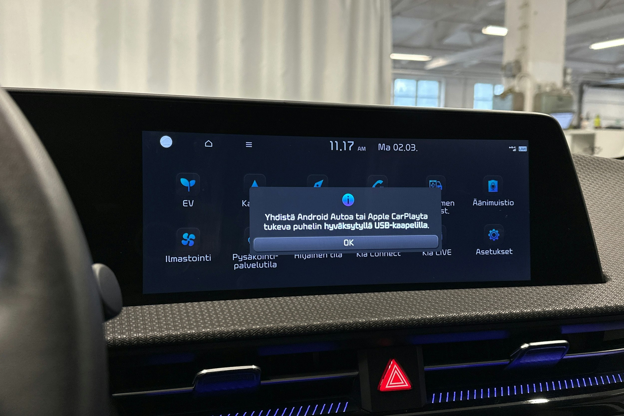 harmaa Kia EV6 2022 kuva 20.