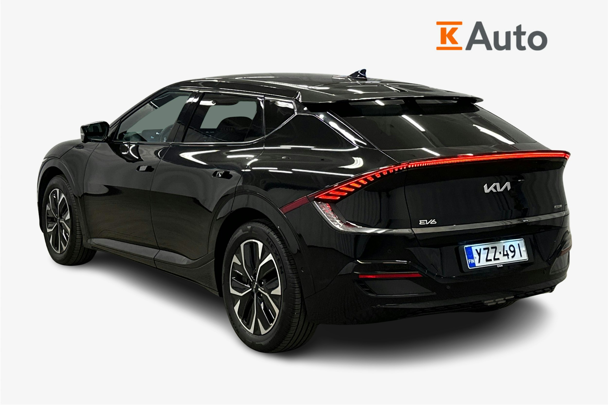 musta Kia EV6 2022 kuva 2.