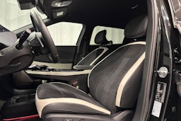 musta Kia EV6 2022 kuva 18.