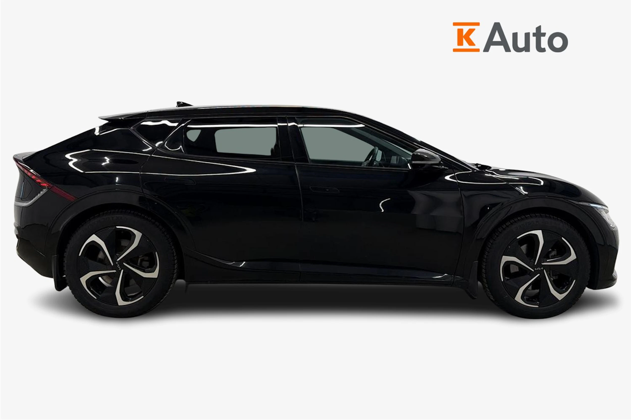 musta Kia EV6 2022 kuva 6.