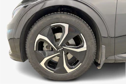 musta Kia EV6 2022 kuva 11.