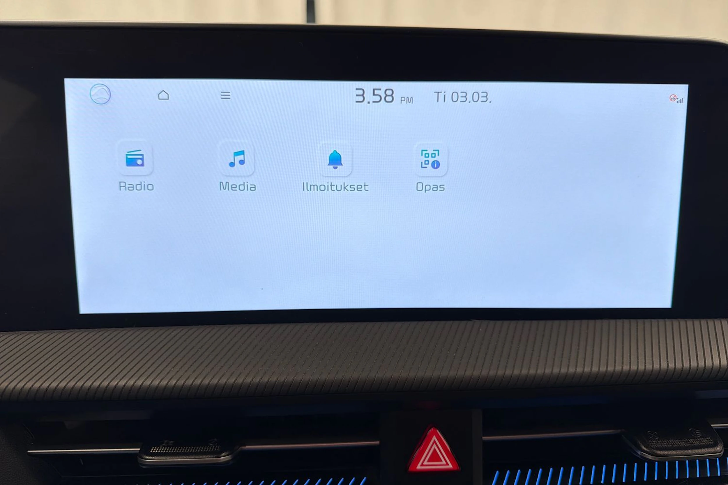 musta Kia EV6 2022 kuva 24.