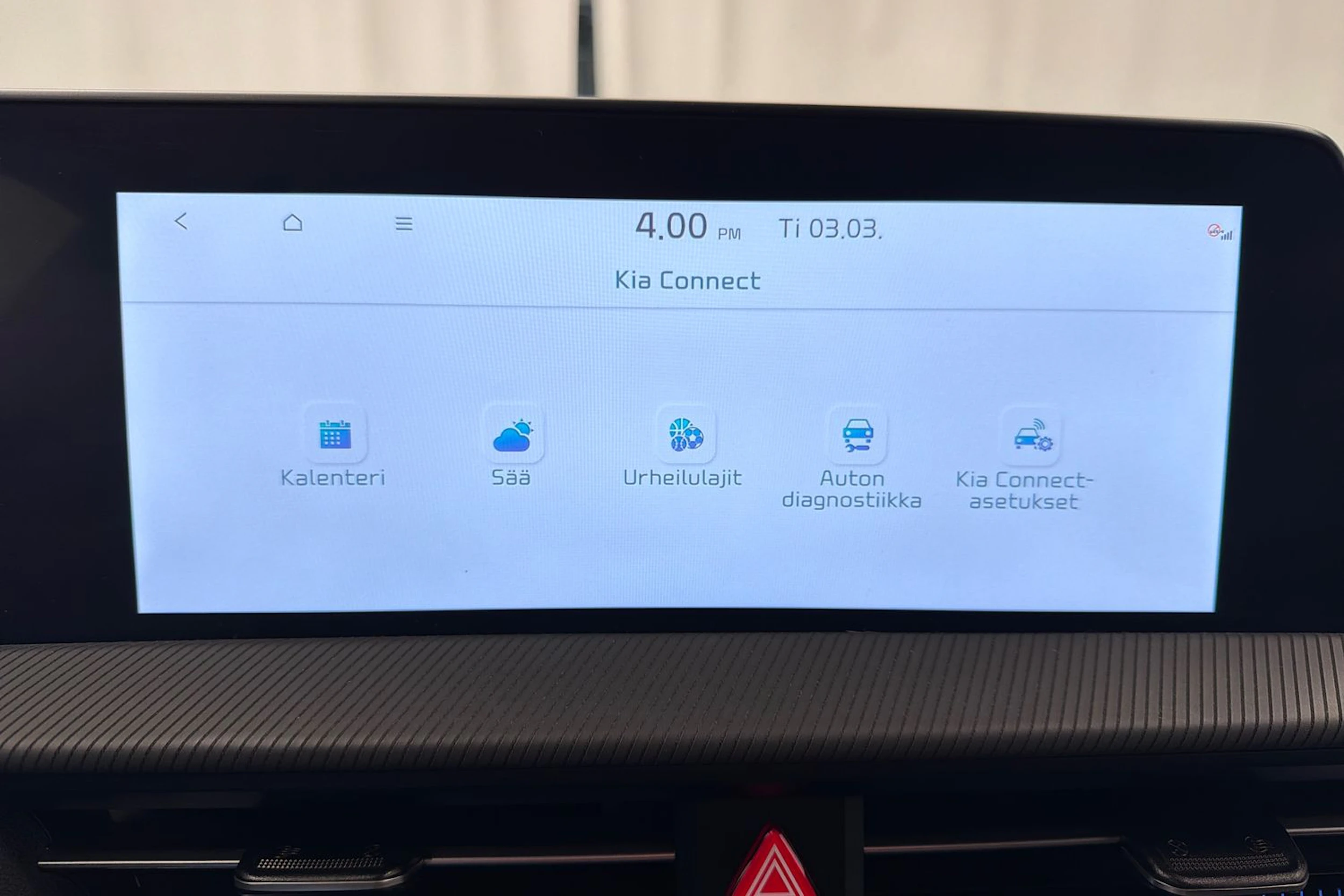 musta Kia EV6 2022 kuva 28.