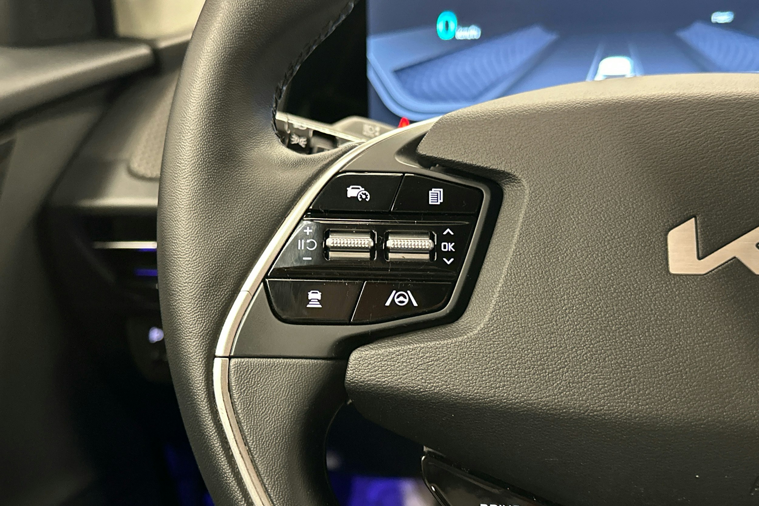 punainen Kia EV6 2022 kuva 10.