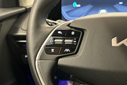 punainen Kia EV6 2022 kuva 10.