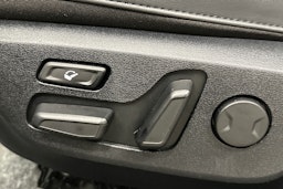 musta Kia EV6 2022 kuva 18.