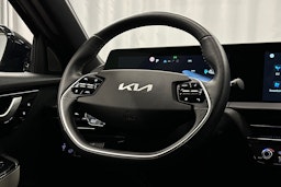 musta Kia EV6 2022 kuva 20.