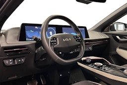 musta Kia EV6 2023 kuva 3.