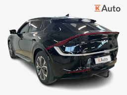musta Kia EV6 2023 kuva 2.