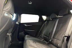 Punainen Kia EV6 2023 kuva 8.