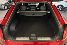 Punainen Kia EV6 2023 kuva 28.