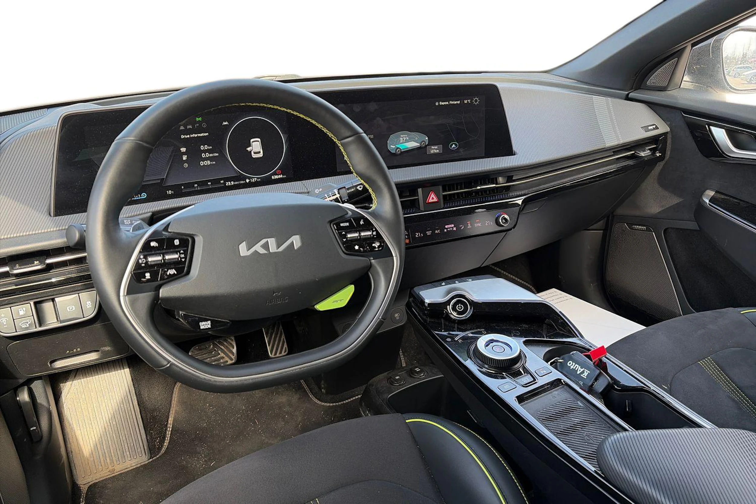 musta Kia EV6 2023 kuva 3.