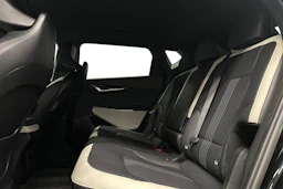 musta Kia EV6 2023 kuva 11.
