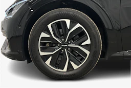 musta Kia EV6 2023 kuva 12.
