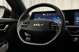 musta Kia EV6 2023 kuva 22.