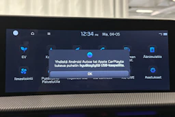 musta Kia EV6 2023 kuva 28.
