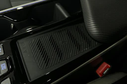 musta Kia EV6 2023 kuva 35.