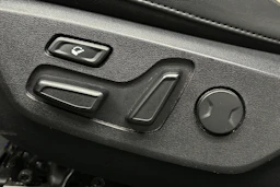 musta Kia EV6 2023 kuva 19.