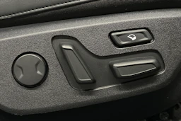 musta Kia EV6 2023 kuva 21.