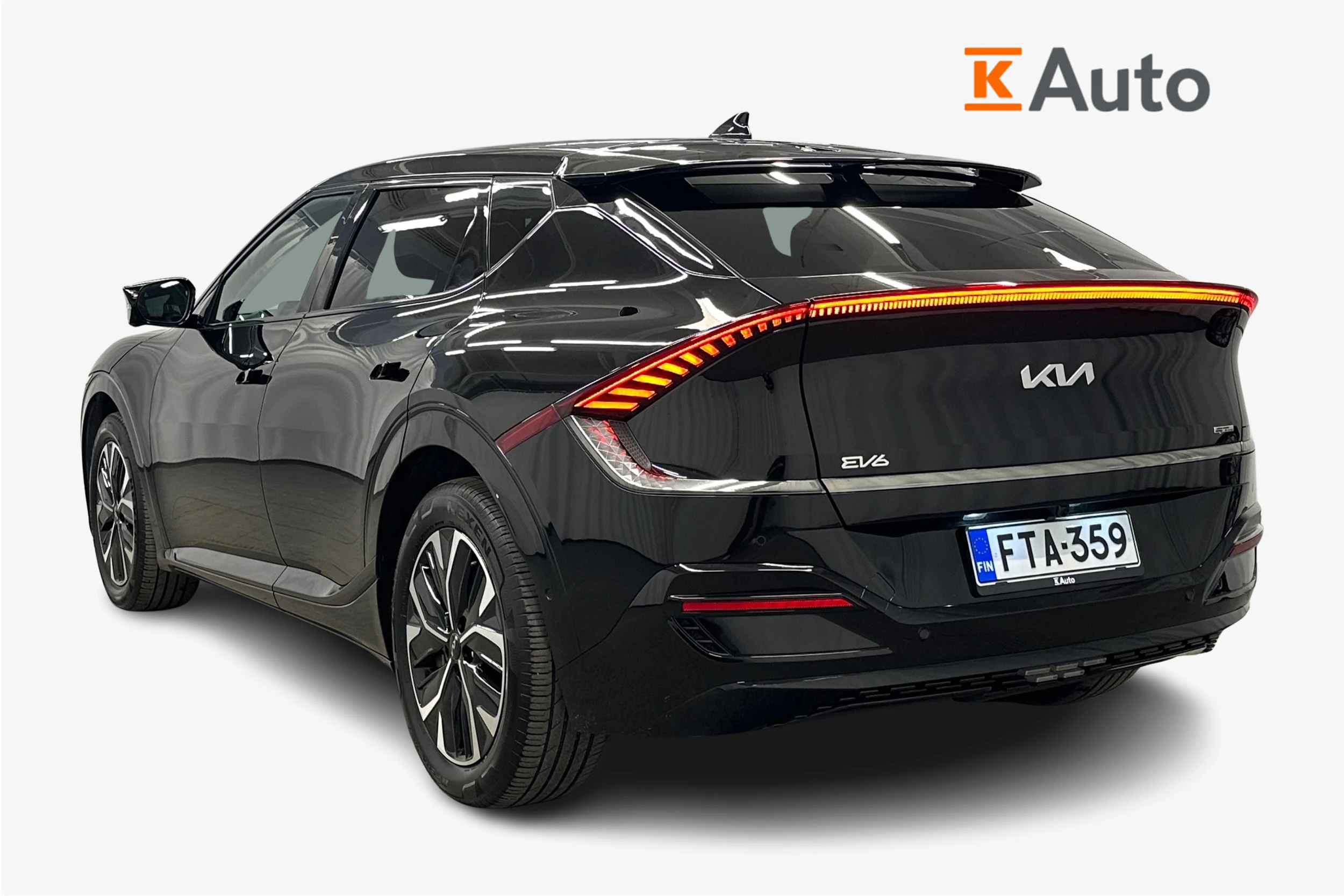 musta Kia EV6 2023 kuva 2.