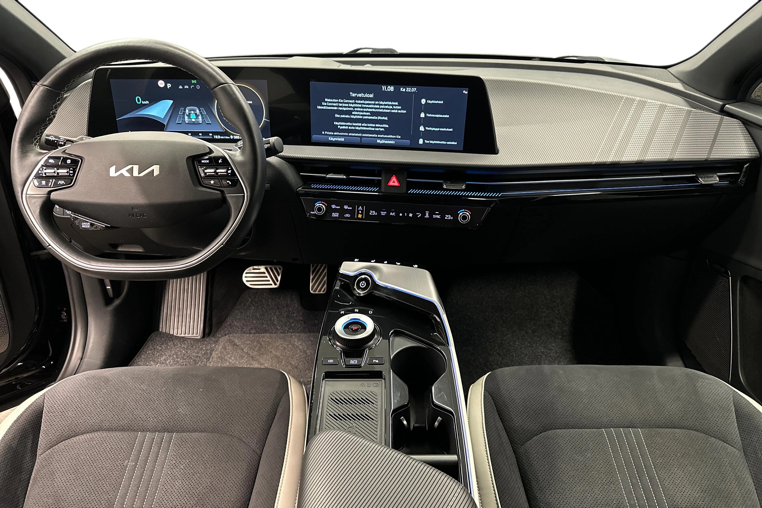 musta Kia EV6 2023 kuva 7.