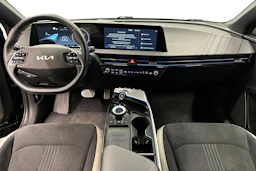 musta Kia EV6 2023 kuva 7.