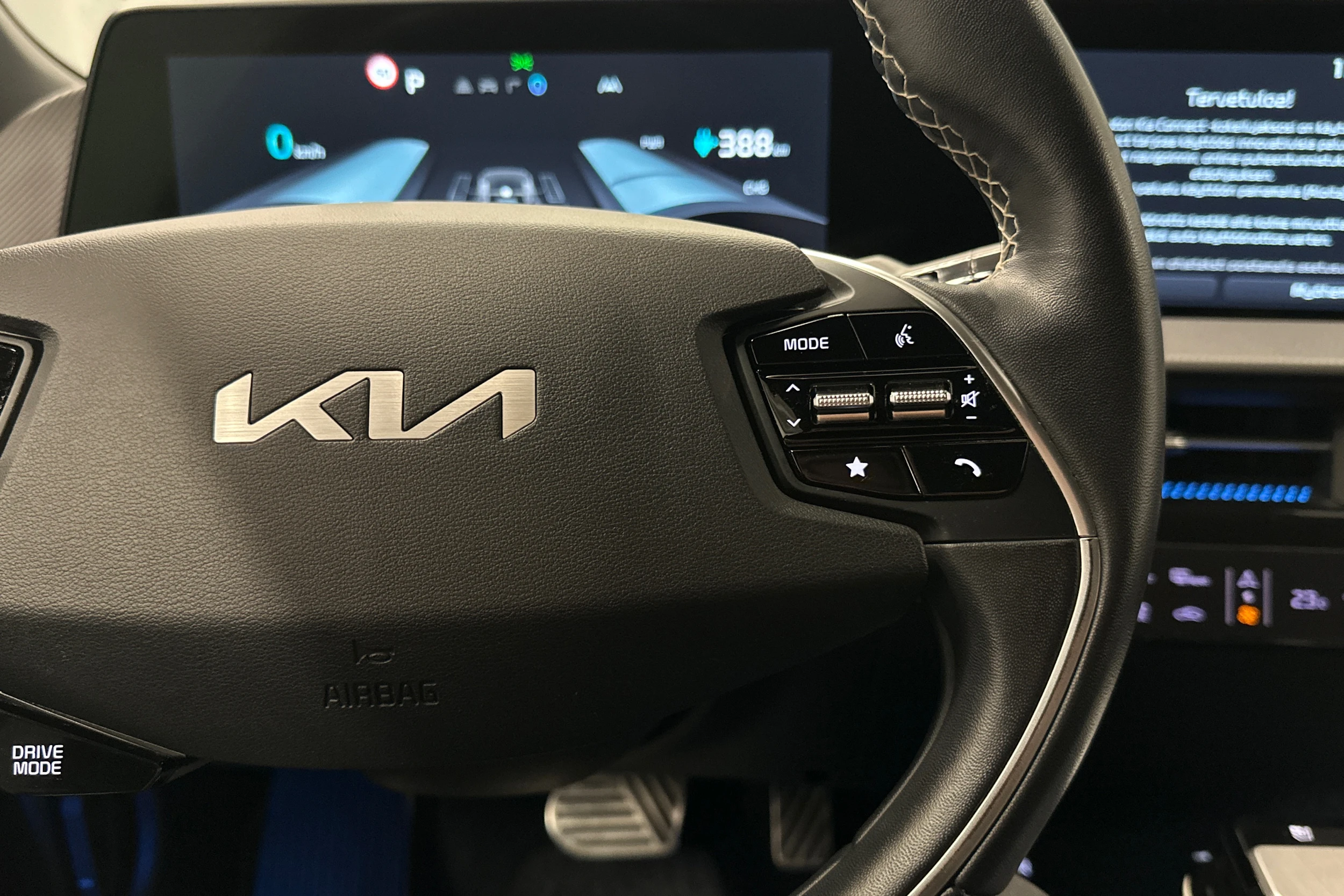 musta Kia EV6 2023 kuva 12.