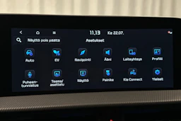 musta Kia EV6 2023 kuva 32.