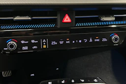 musta Kia EV6 2023 kuva 35.