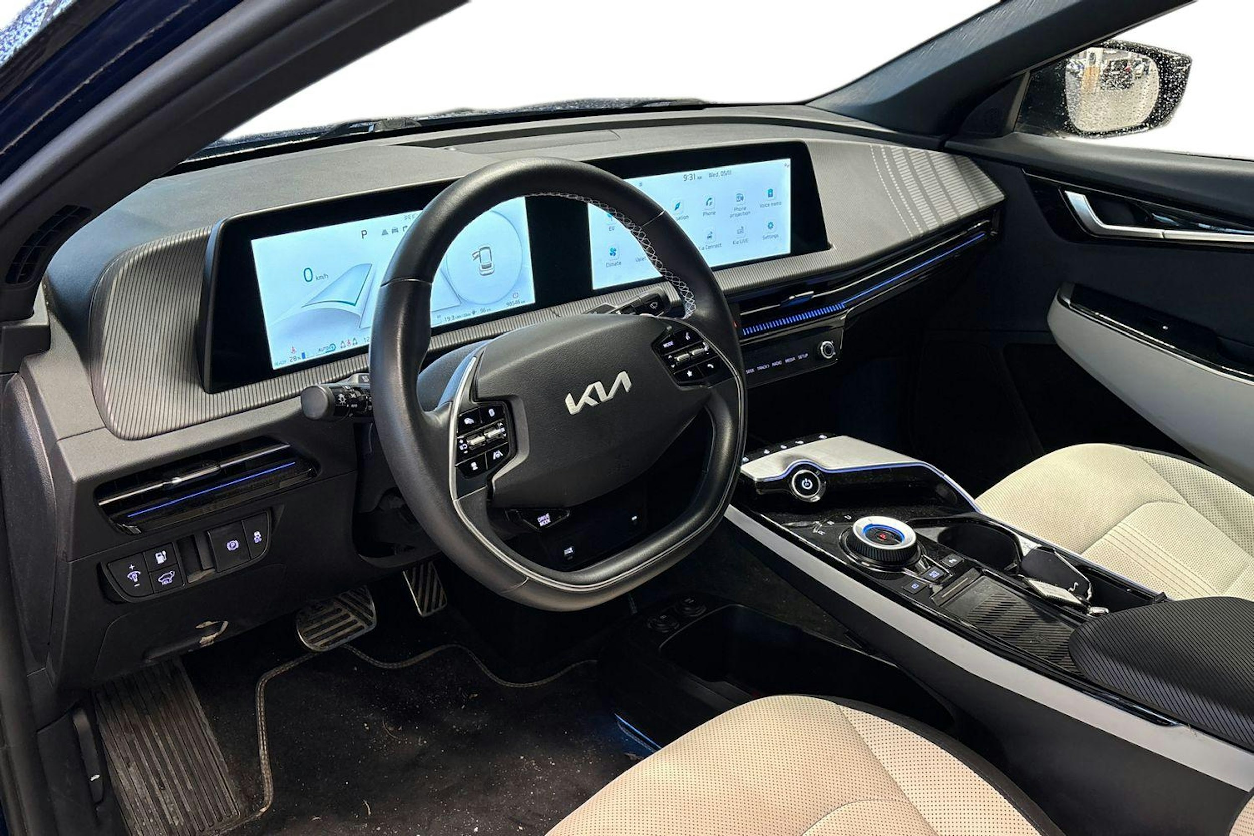 sininen Kia EV6 2023 kuva 3.