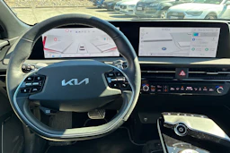 sininen Kia EV6 2023 kuva 4.