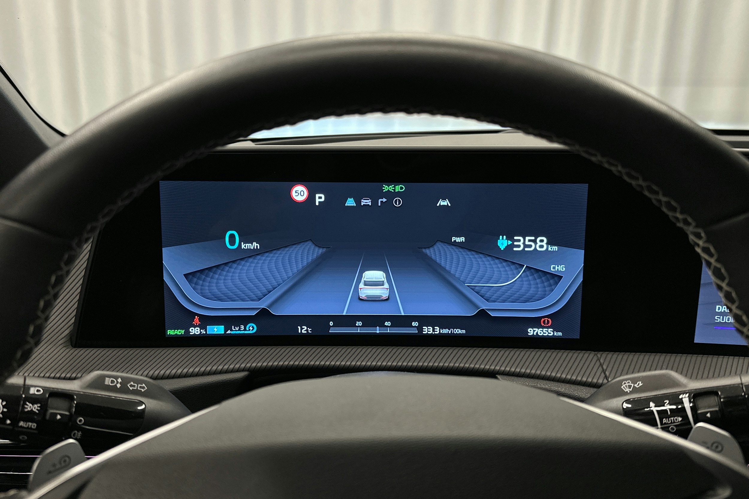 sininen Kia EV6 2023 kuva 16.
