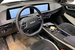 musta Kia EV6 2023 kuva 3.